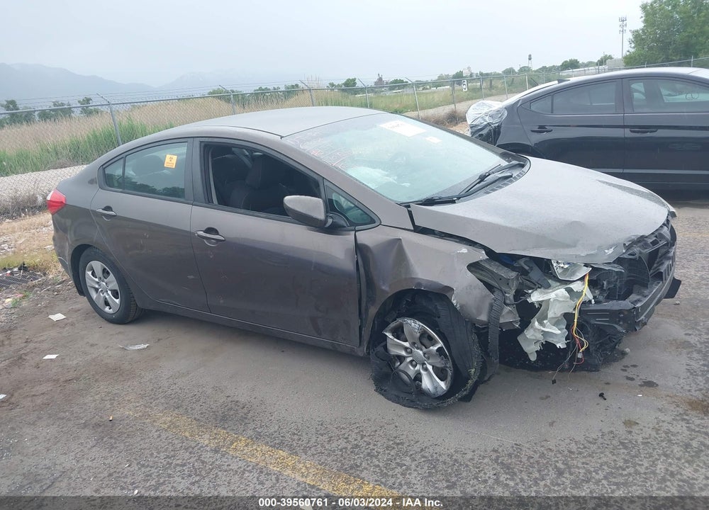 2014 KIA FORTE LX VIN: KNAFK4A68E5072067