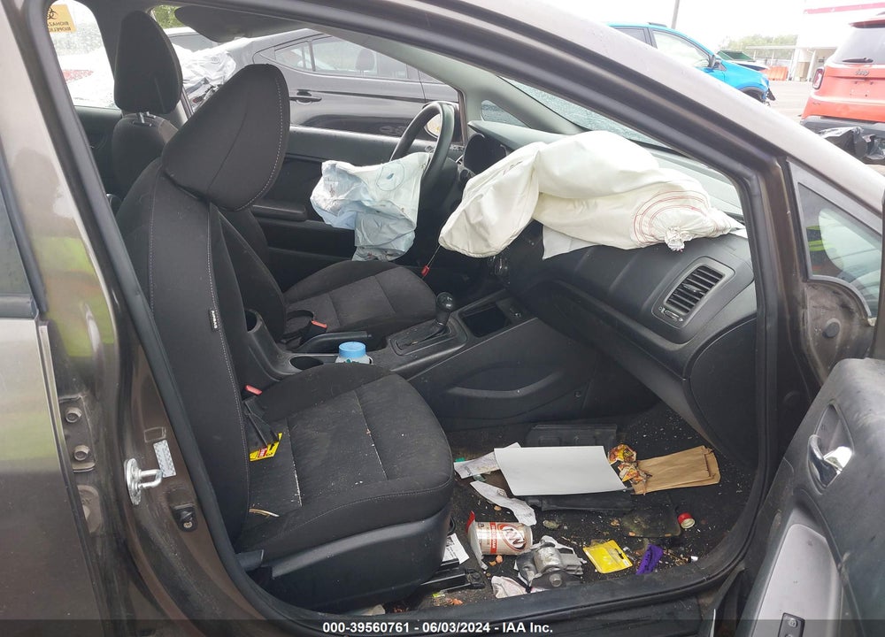 2014 KIA FORTE LX VIN: KNAFK4A68E5072067