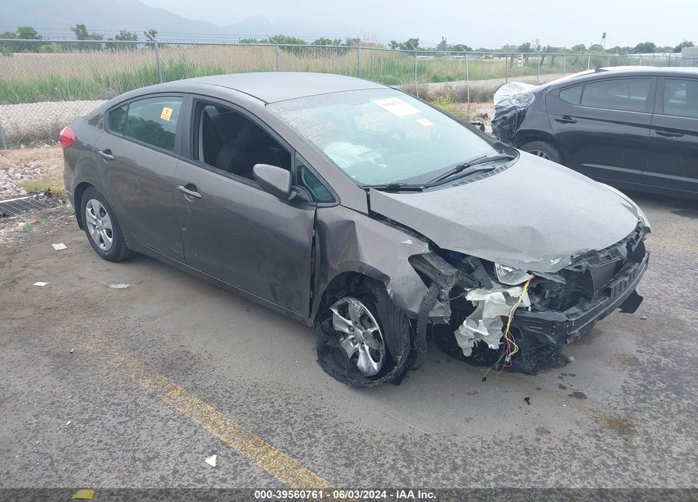 2014 KIA FORTE LX VIN: KNAFK4A68E5072067