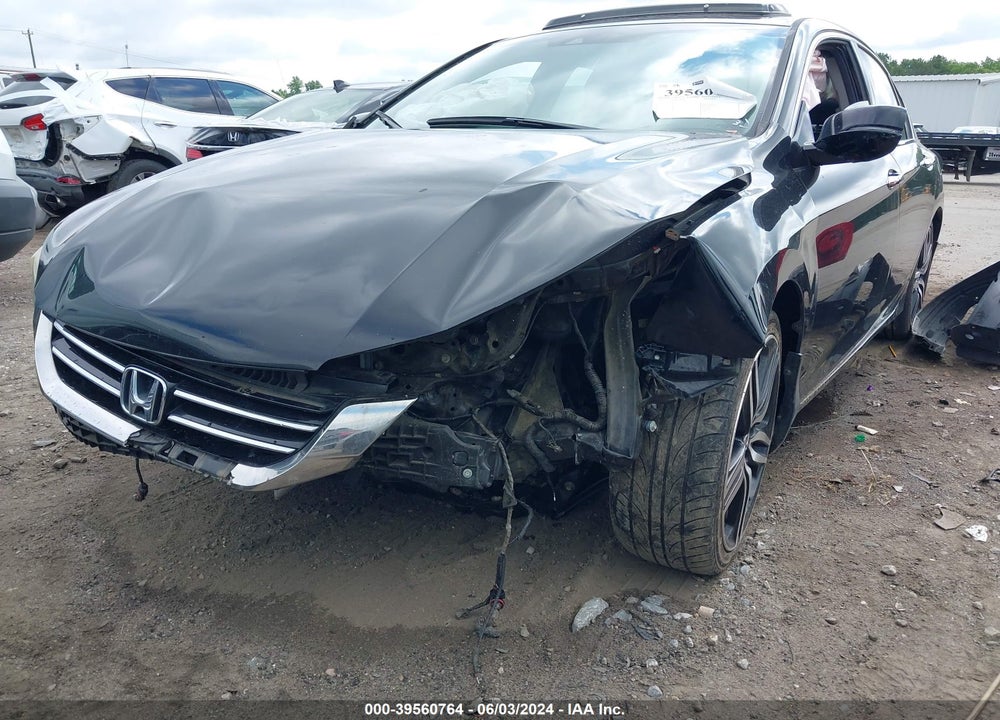 2013 HONDA ACCORD EX-L V-6 VIN: 1HGCR3F84DA000568