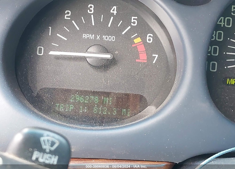 2000 BUICK LESABRE CUSTOM VIN: 1G4HP54K2Y4254106
