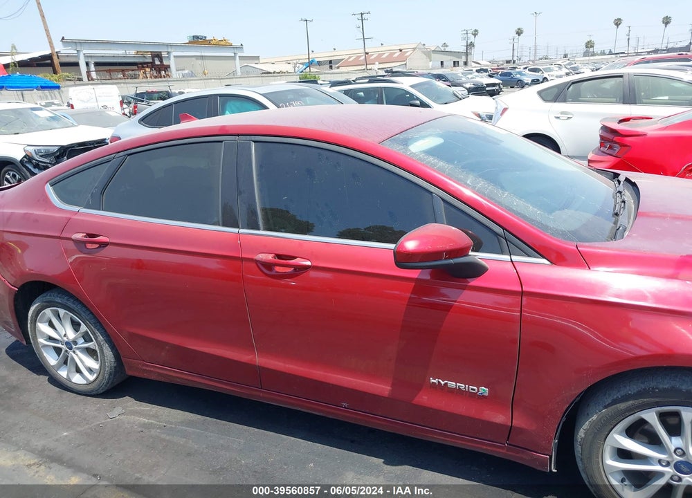 2019 FORD FUSION HYBRID SE VIN: 3FA6P0LU0KR220588