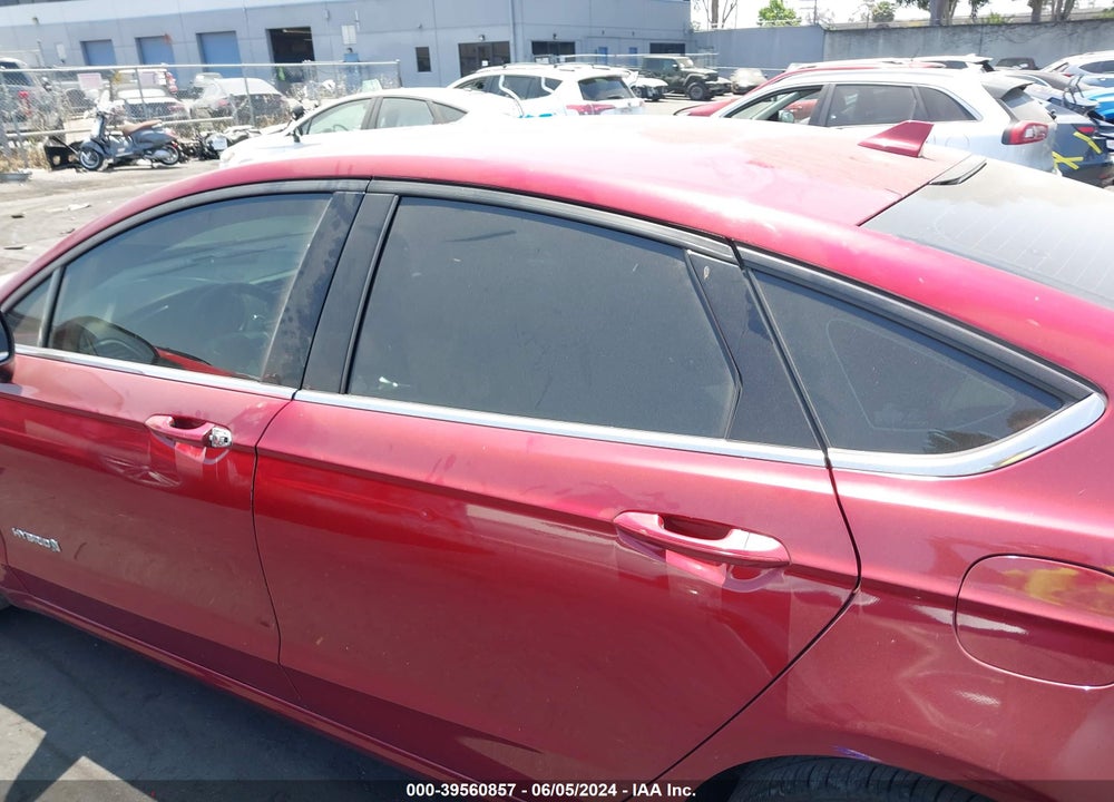 2019 FORD FUSION HYBRID SE VIN: 3FA6P0LU0KR220588