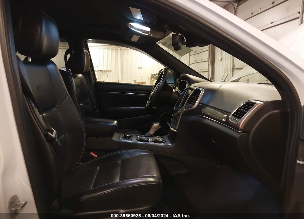 2016 JEEP GRAND CHEROKEE OVERLAND VIN: 1C4RJFCGXGC379100