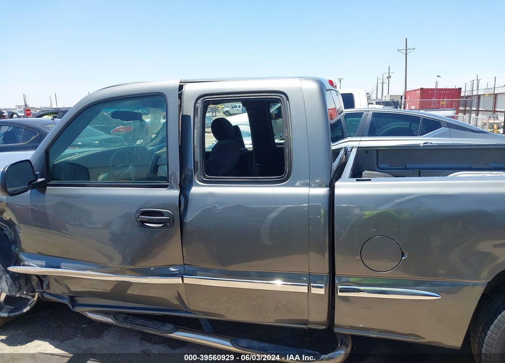 2002 GMC SIERRA 1500 SLE VIN: 2GTEC19T121337039