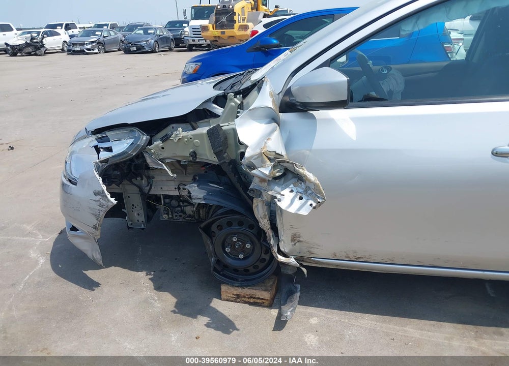 2016 NISSAN VERSA 1.6 SV VIN: 3N1CN7AP0GL889983