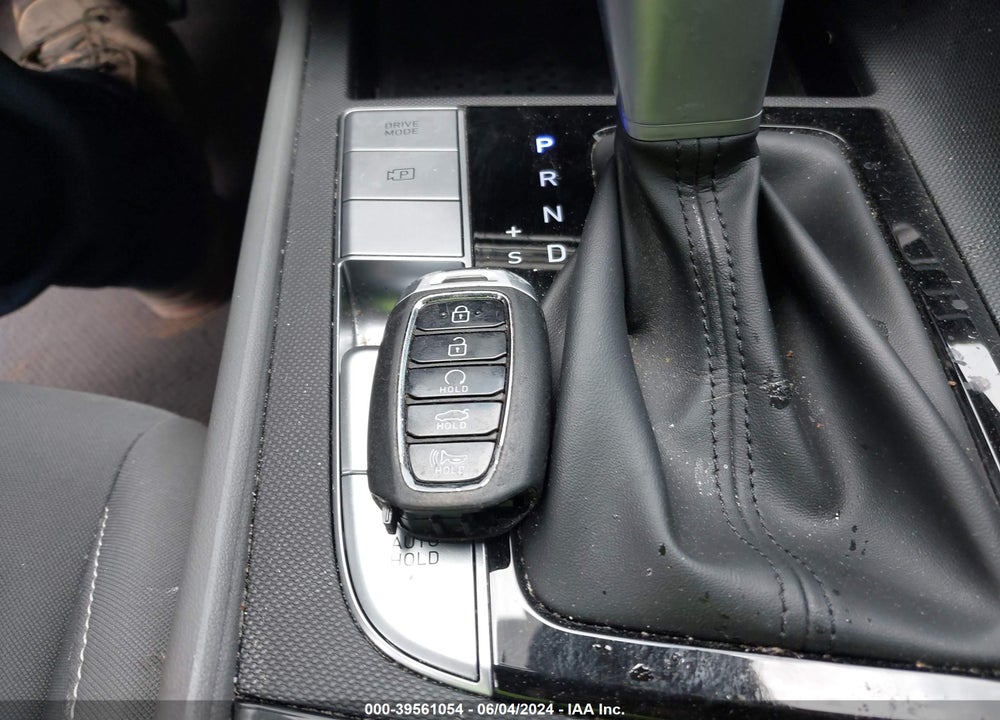 2022 HYUNDAI ELANTRA SEL VIN: KMHLS4AG9NU275548