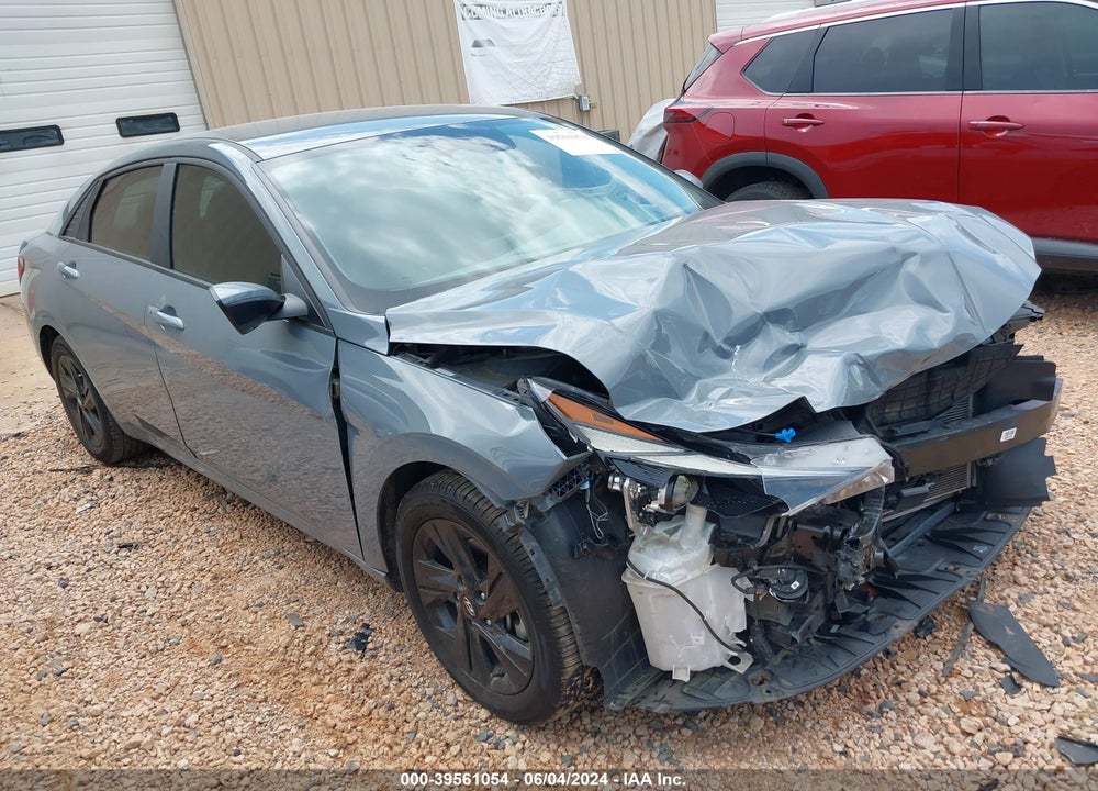 2022 HYUNDAI ELANTRA SEL VIN: KMHLS4AG9NU275548