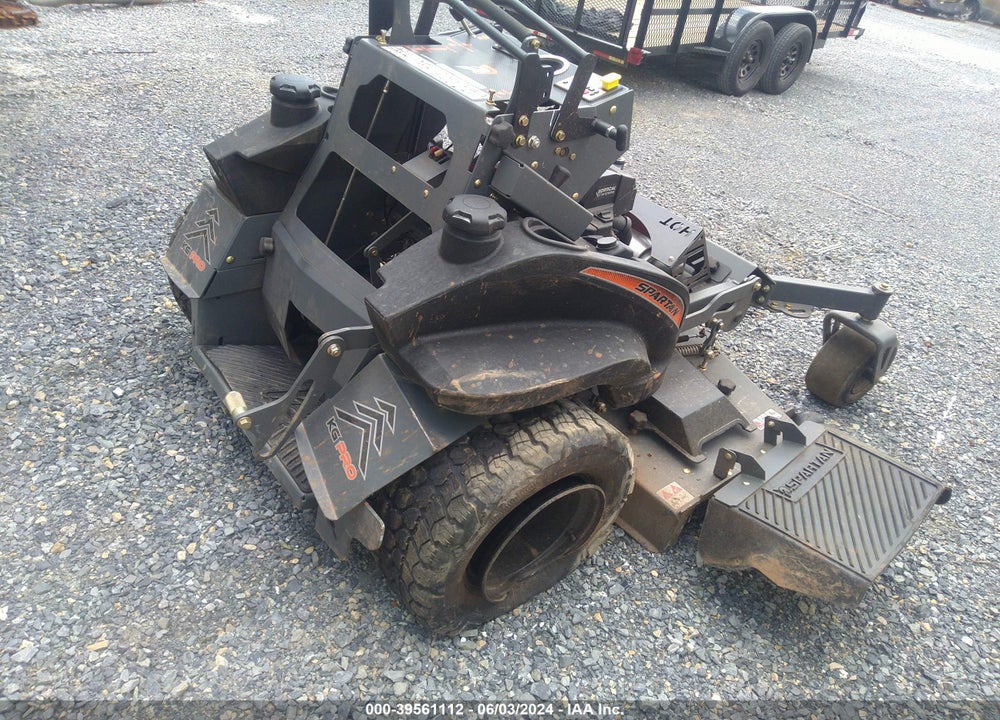2023 SPARTAN RIDING LAWNMOWER KG-PRO KAWASAKI FT730V 24 HP VIN: 161730KT8PB139030