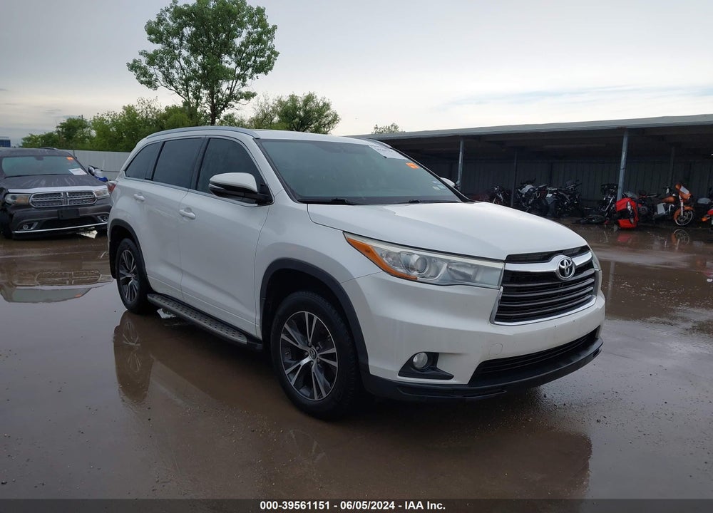 2016 TOYOTA HIGHLANDER XLE V6 VIN: 5TDKKRFH5GS135714