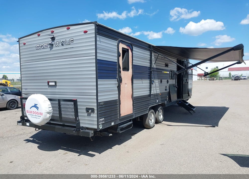 2022 FORE GREY WOLF VIN: 4X4TCKB21N9136620