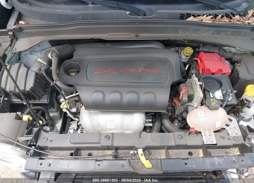 2018 JEEP RENEGADE LATITUDE FWD VIN: ZACCJABB5JPH26057