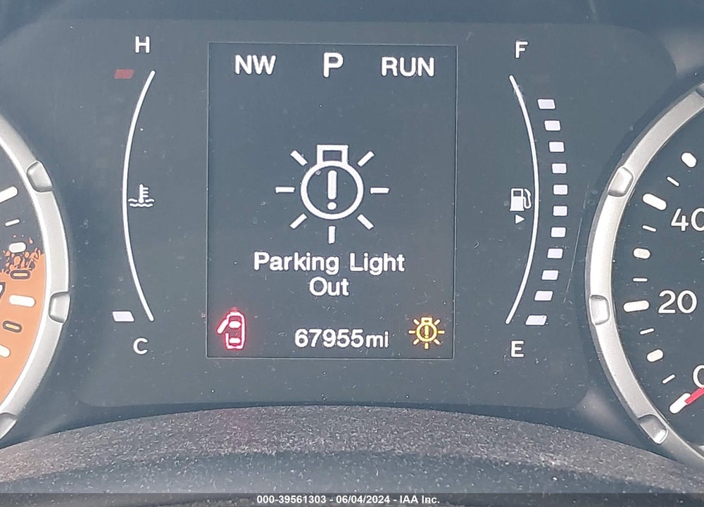 2018 JEEP RENEGADE LATITUDE FWD VIN: ZACCJABB5JPH26057