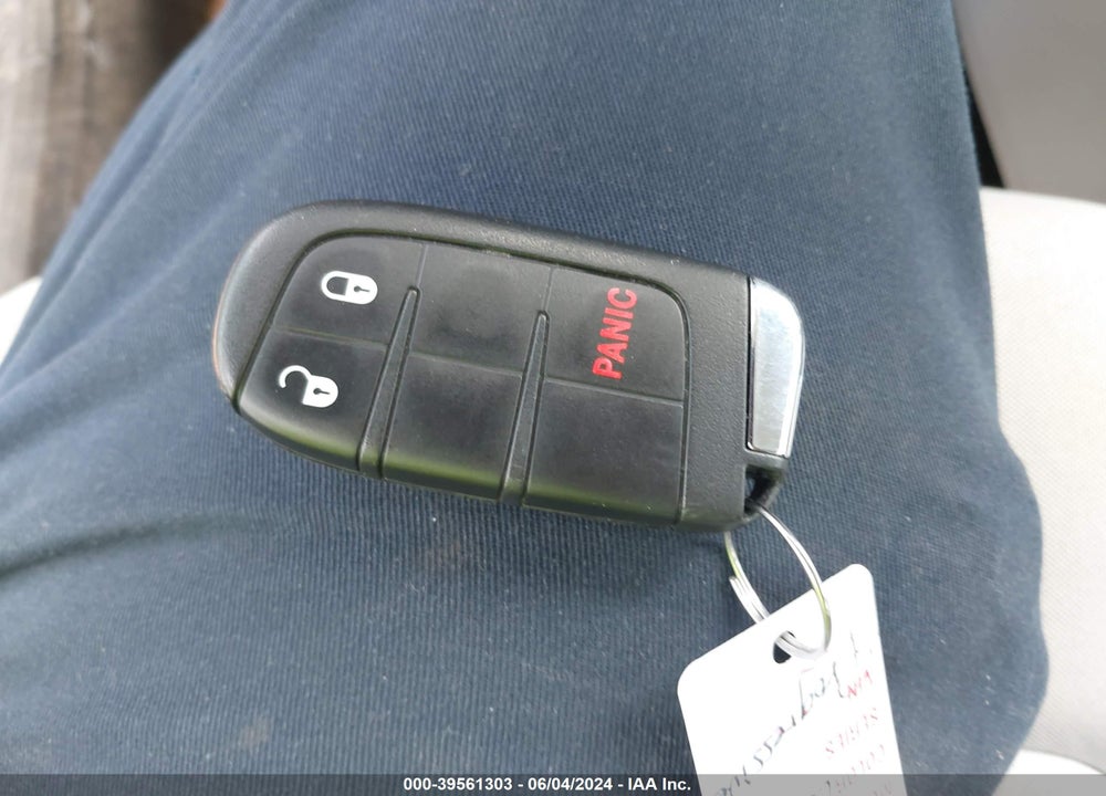 2018 JEEP RENEGADE LATITUDE FWD VIN: ZACCJABB5JPH26057