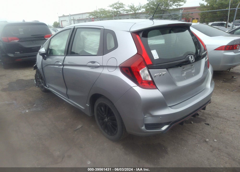 2018 HONDA FIT SPORT VIN: 3HGGK5G60JM733956