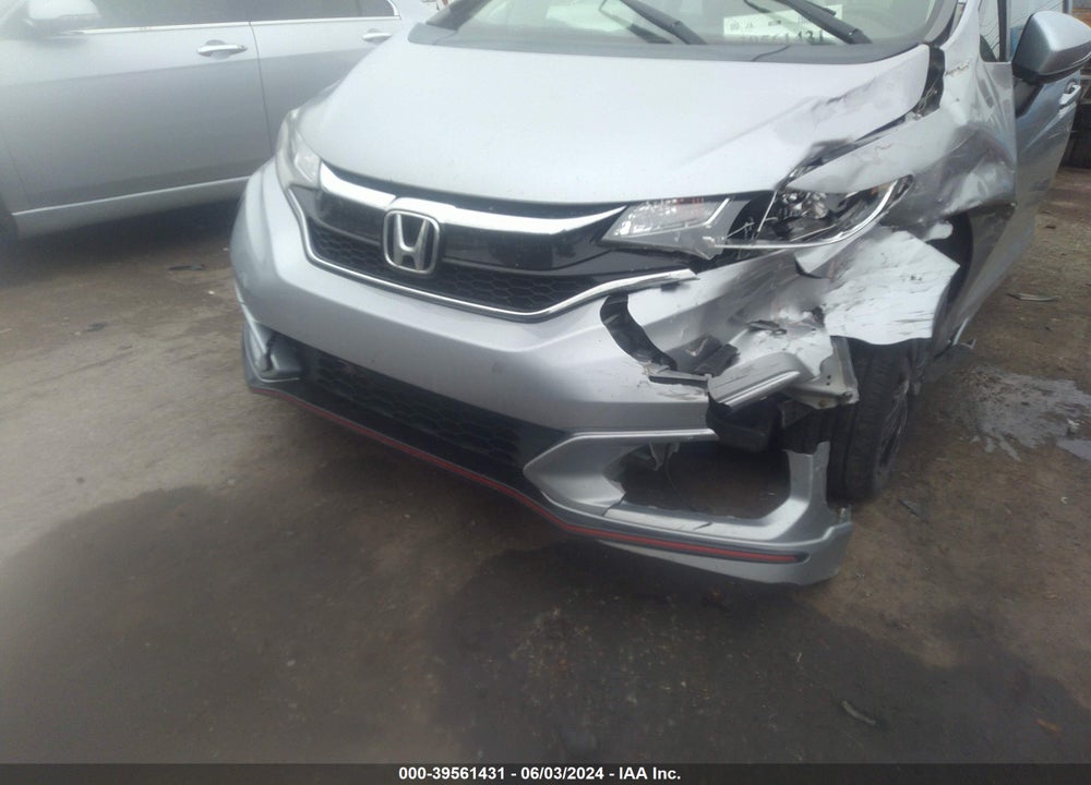 2018 HONDA FIT SPORT VIN: 3HGGK5G60JM733956