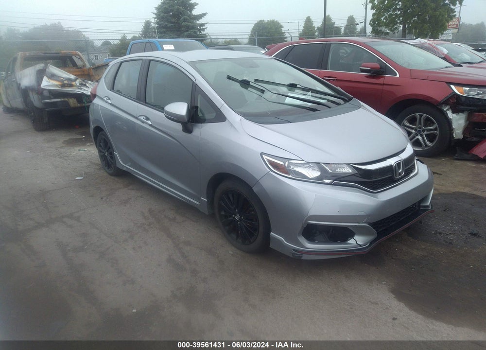 2018 HONDA FIT SPORT VIN: 3HGGK5G60JM733956