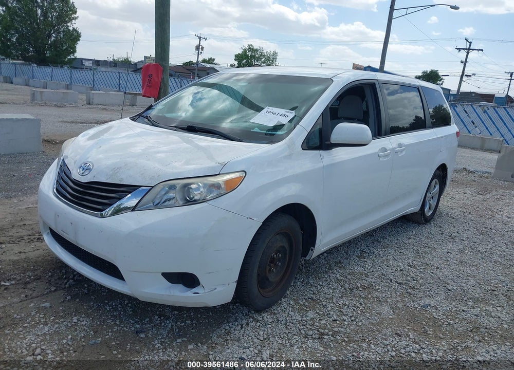 2012 TOYOTA SIENNA LE 8 PASSENGER VIN: 5TDKA3DC6CS015714