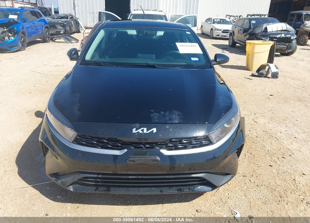 2024 KIA FORTE LXS VIN: 3KPF24AD9RE735013