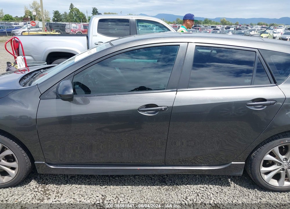 2010 MAZDA 3 S SPORT VIN: JM1BL1H67A1325447