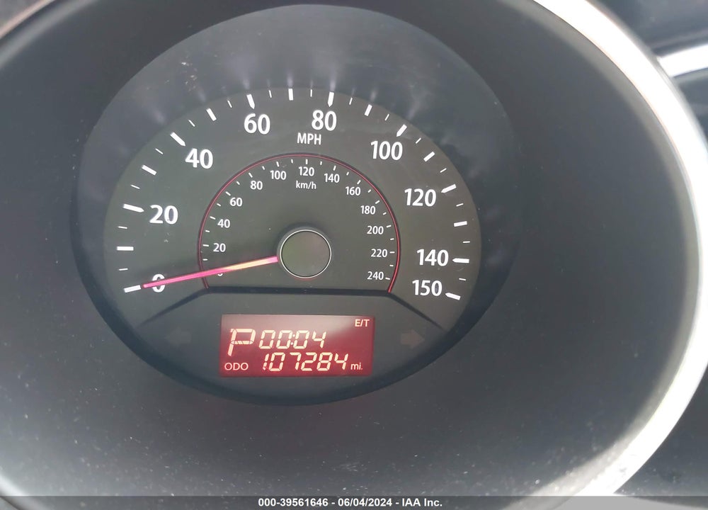 2012 KIA SORENTO LX VIN: 5XYKT3A67CG290238