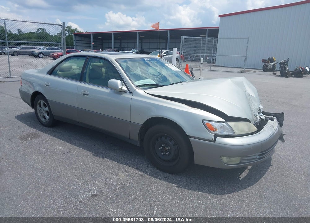 1998 LEXUS ES 300 VIN: JT8BF28G5W5035745