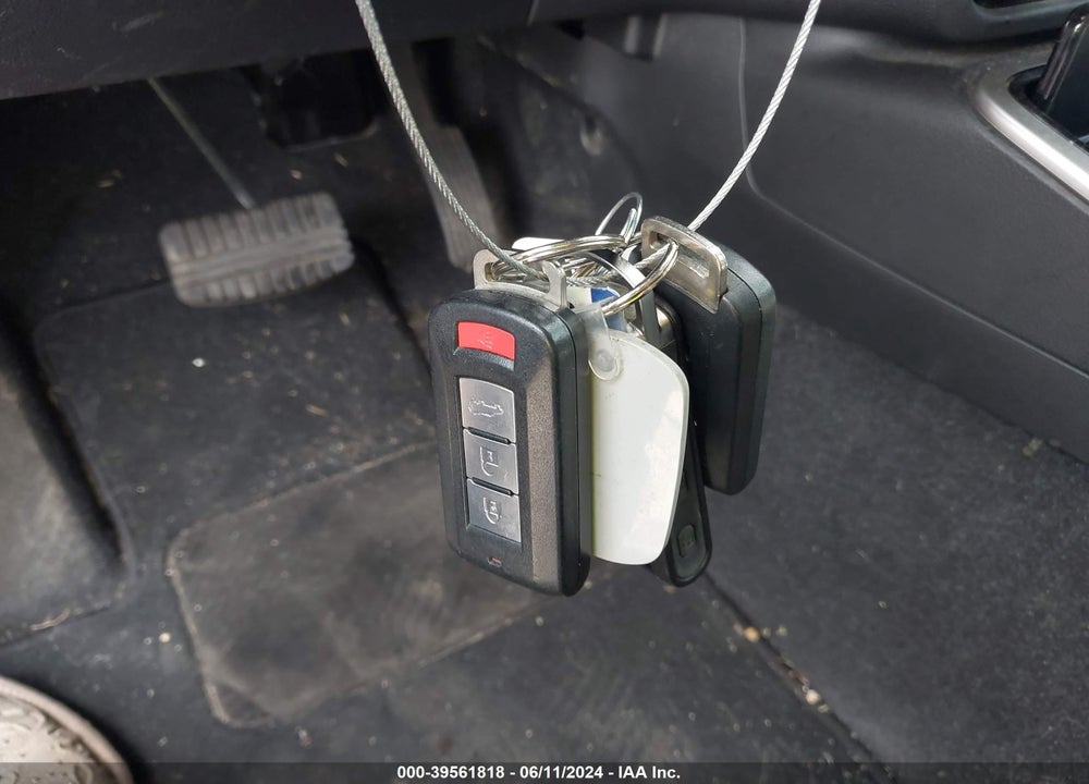 2019 MITSUBISHI OUTLANDER SEL VIN: JA4AD3A36KZ012147