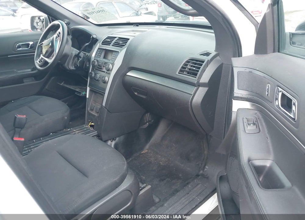 2015 FORD UTILITY POLICE INTERCEPTOR VIN: 1FM5K8AR8FGC68463
