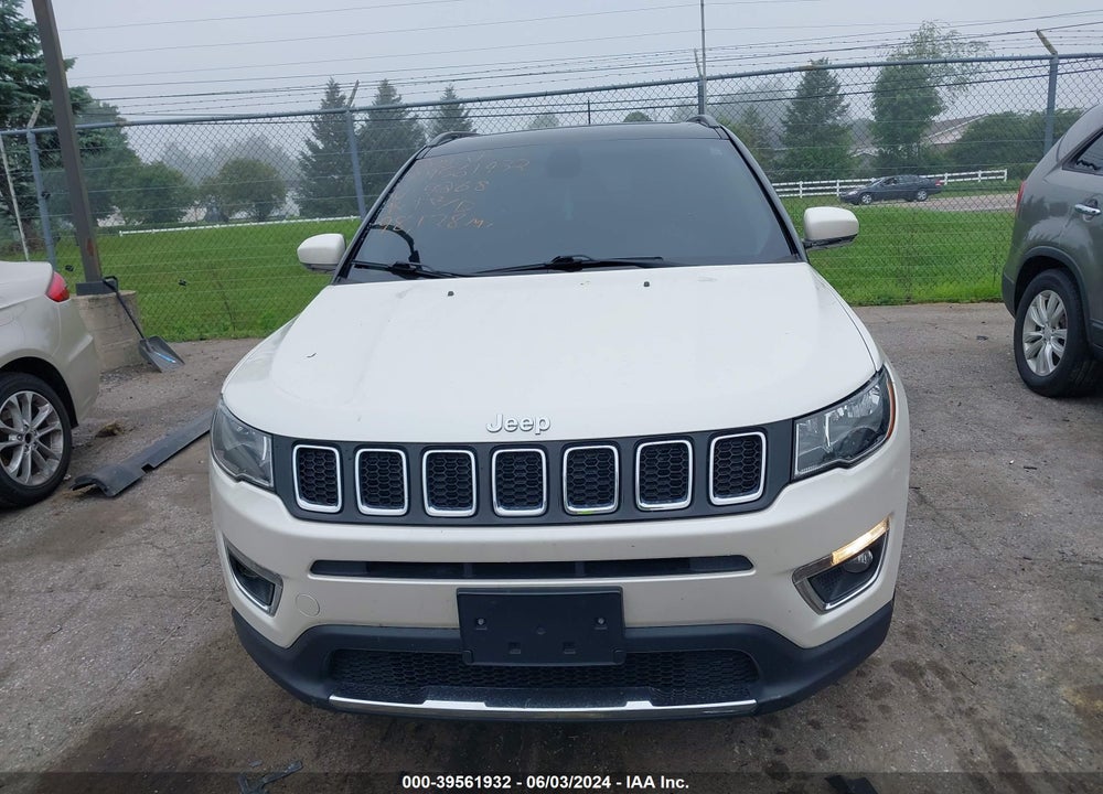 2018 JEEP COMPASS LIMITED 4X4 VIN: 3C4NJDCB5JT369268