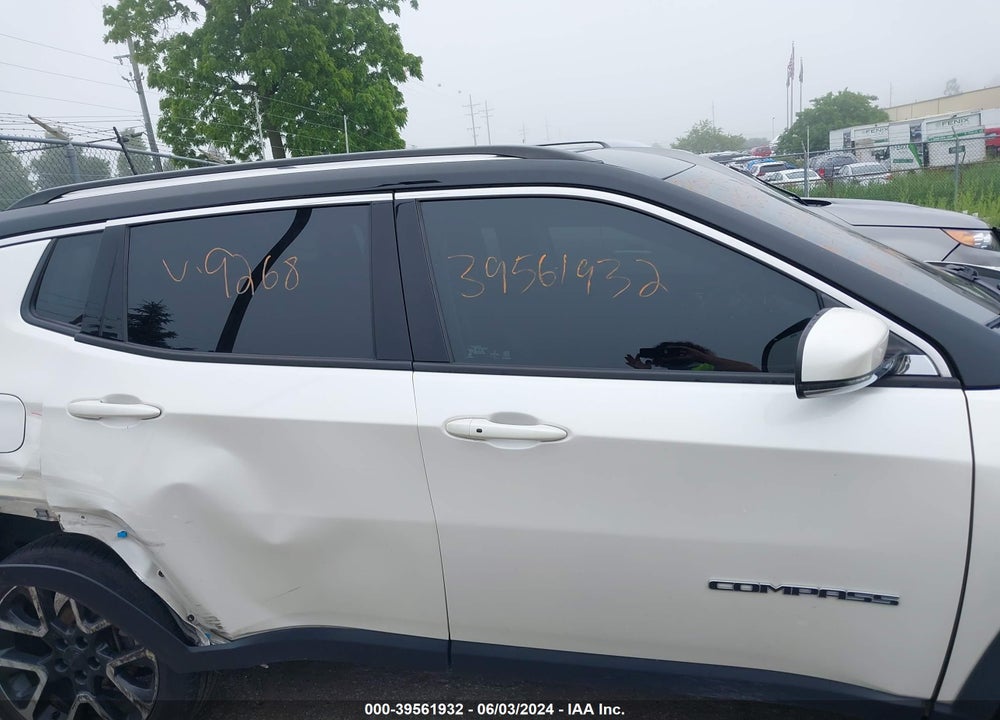 2018 JEEP COMPASS LIMITED 4X4 VIN: 3C4NJDCB5JT369268