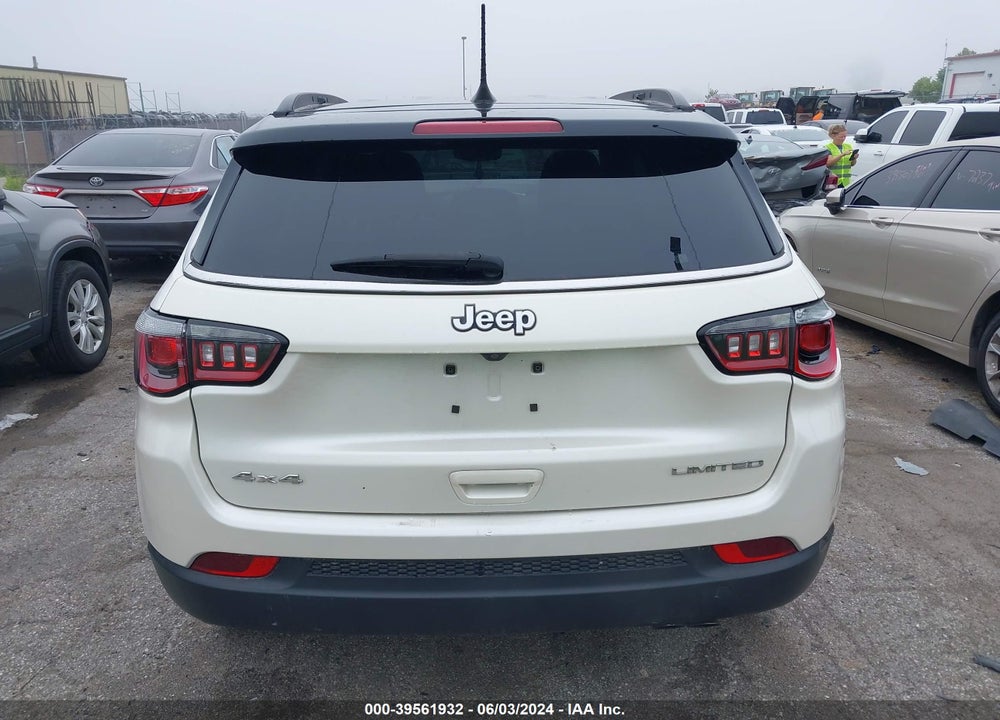 2018 JEEP COMPASS LIMITED 4X4 VIN: 3C4NJDCB5JT369268