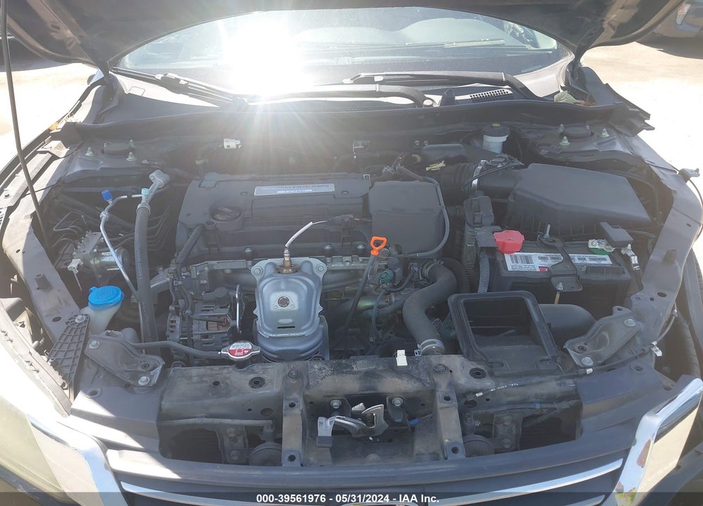 2015 HONDA ACCORD LX VIN: 1HGCR2F31FA021377