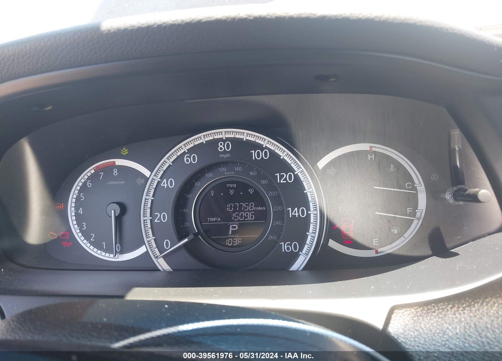 2015 HONDA ACCORD LX VIN: 1HGCR2F31FA021377
