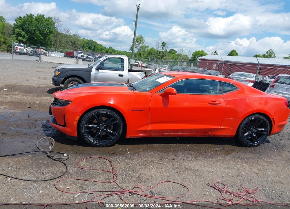2019 CHEVROLET CAMARO 1LT VIN: 1G1FB1RS9K0136508