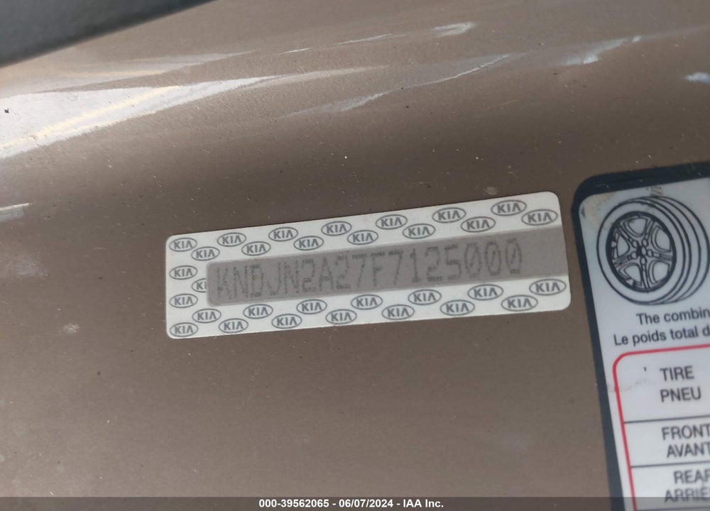 2015 KIA SOUL VIN: KNDJN2A27F7125000
