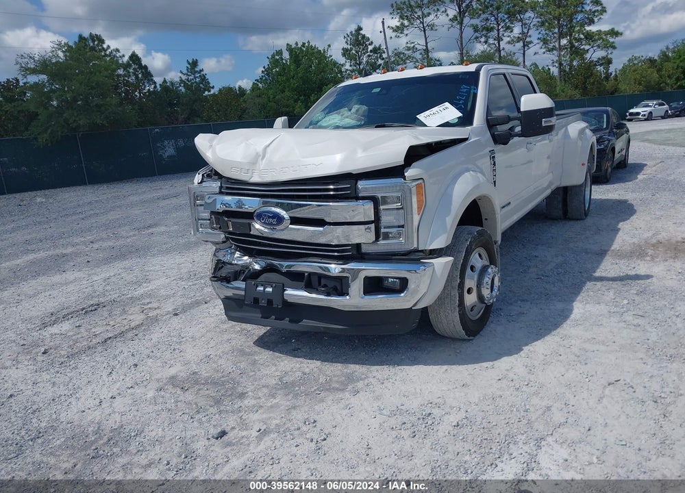 2019 FORD F-450 LARIAT VIN: 1FT8W4DT3KED52590