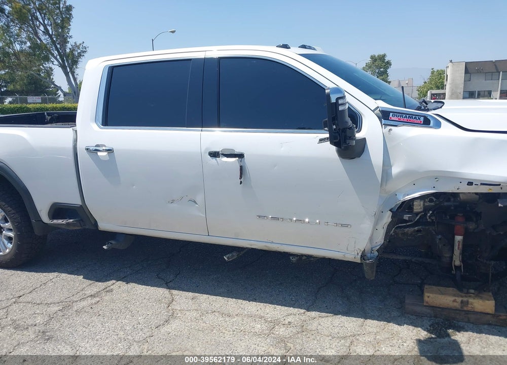 2020 GMC SIERRA 3500HD 4WD  STANDARD BED DENALI VIN: 1GT49WEY7LF126706