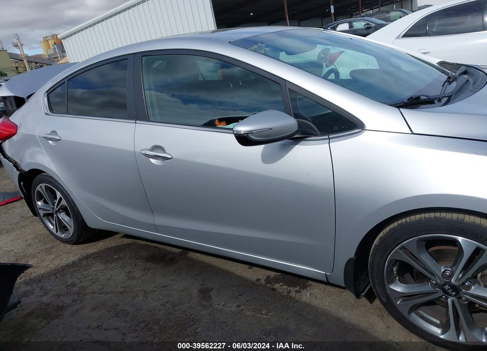 2015 KIA FORTE EX VIN: KNAFZ4A8XF5345959