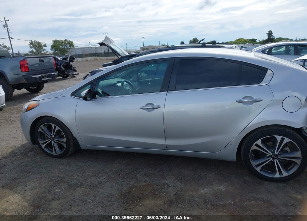 2015 KIA FORTE EX VIN: KNAFZ4A8XF5345959