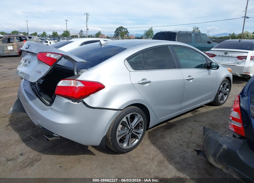 2015 KIA FORTE EX VIN: KNAFZ4A8XF5345959