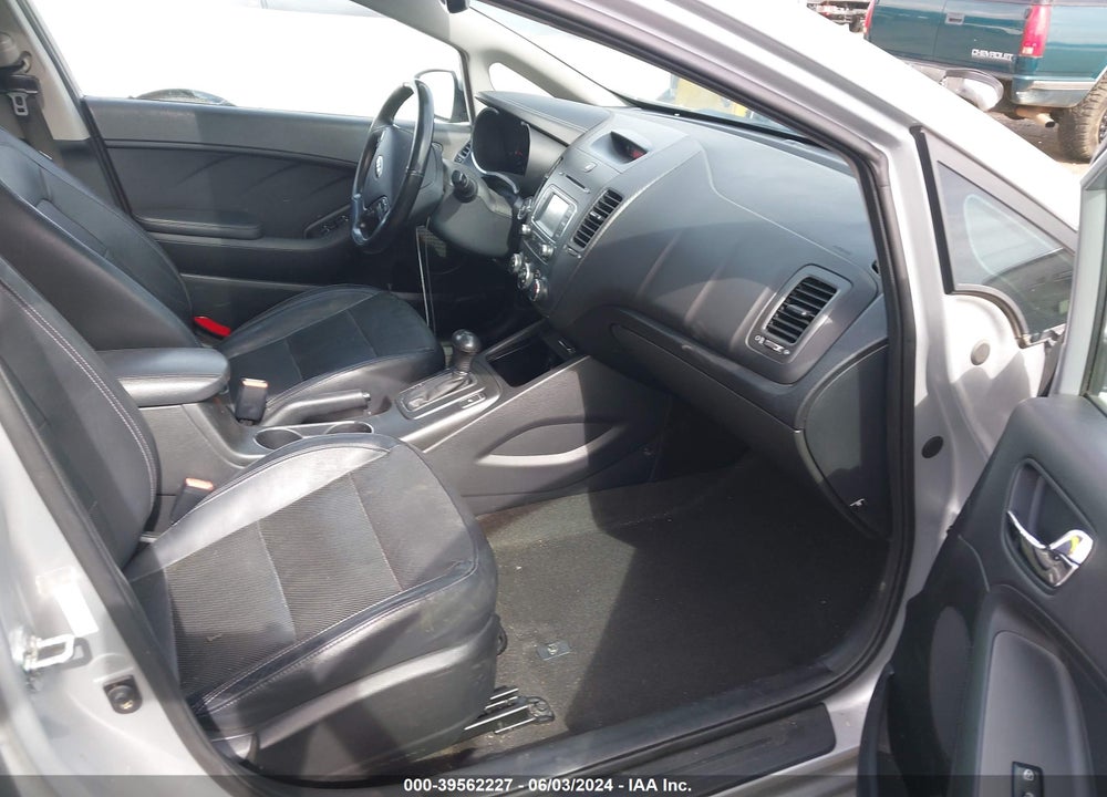 2015 KIA FORTE EX VIN: KNAFZ4A8XF5345959