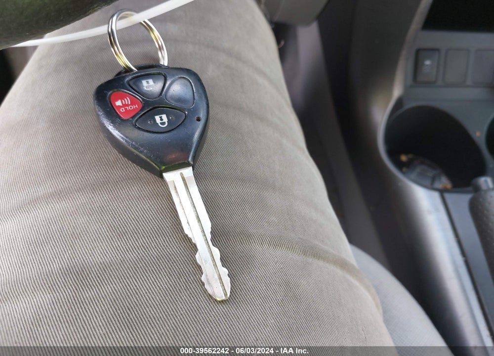 2010 TOYOTA RAV4 VIN: JTMZF4DV2A5019317