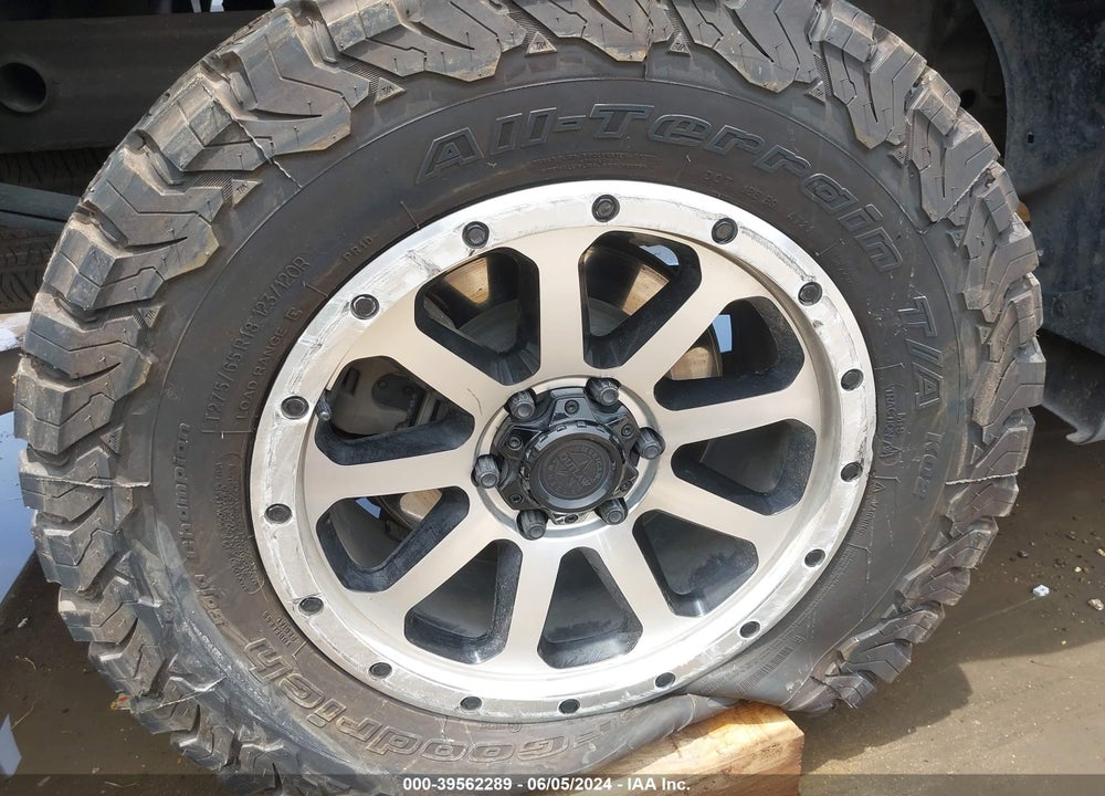 2020 CHEVROLET SILVERADO 1500 2WD SHORT BED CUSTOM VIN: 3GCPWBEH1LG316563