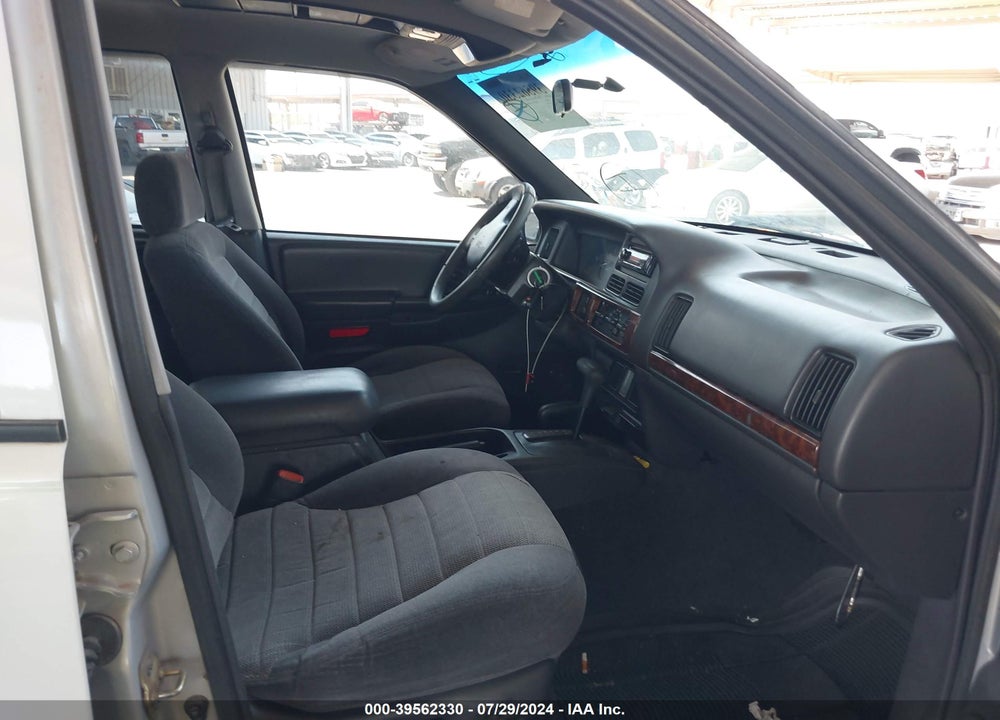 1998 JEEP GRAND CHEROKEE LAREDO VIN: 1J4GZ48Y6WC289859