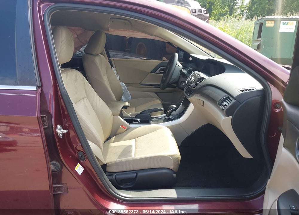 2015 HONDA ACCORD LX VIN: 1HGCR2F3XFA024228