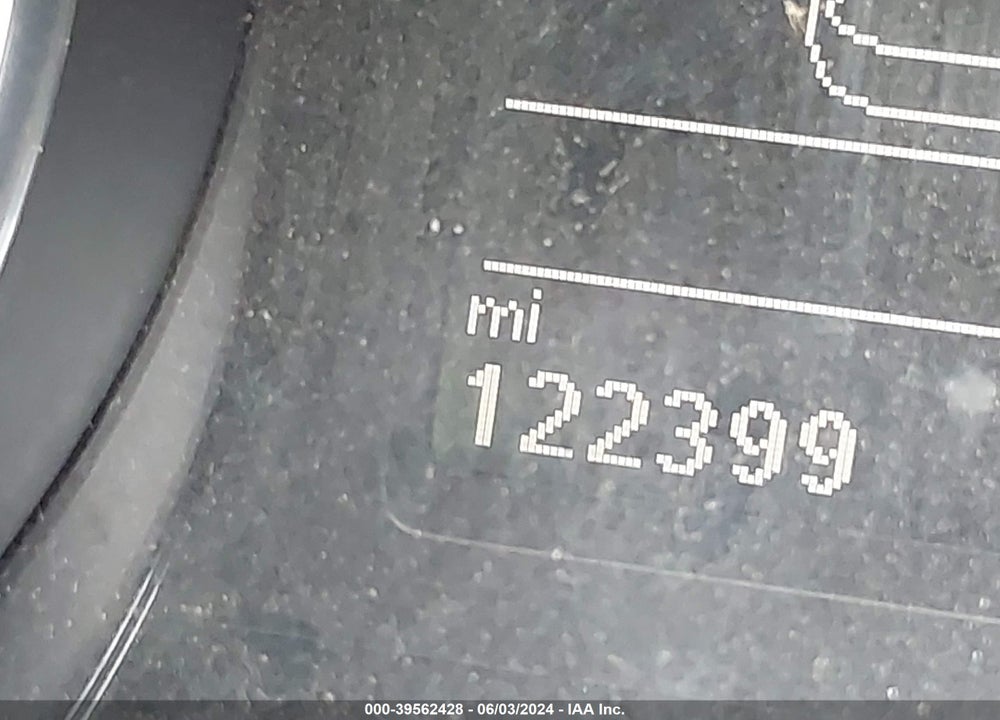 2017 VOLKSWAGEN PASSAT VIN: 1VWDT7A34HC066889