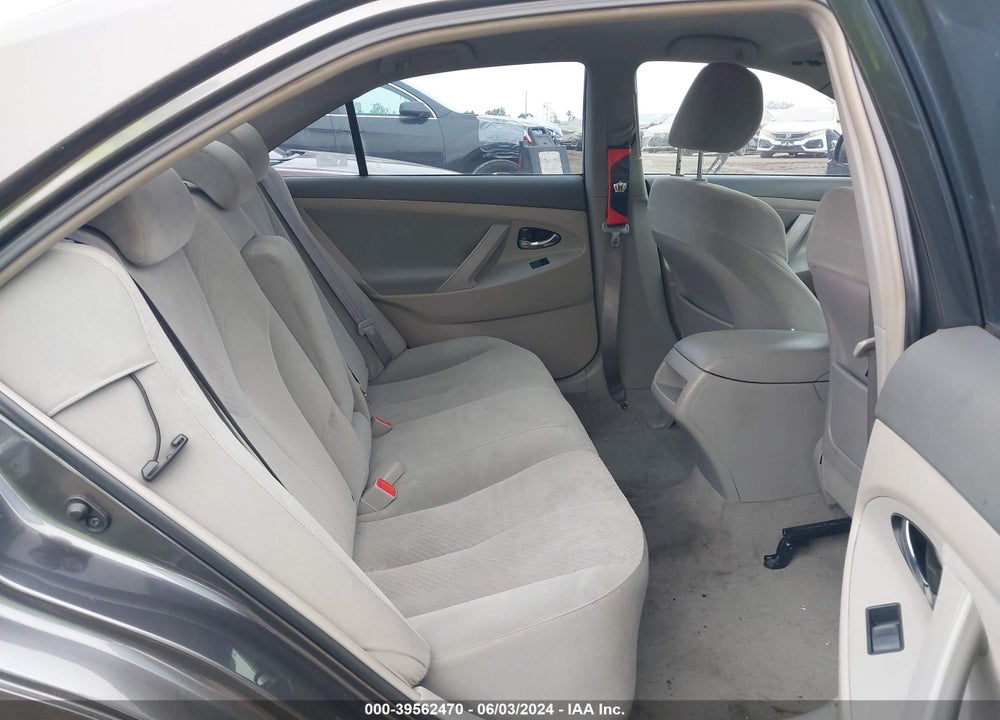 2009 TOYOTA CAMRY LE VIN: 4T4BE46K89R131100