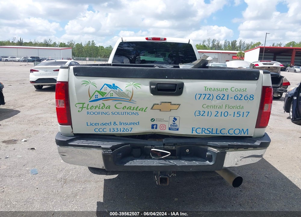 2009 CHEVROLET SILVERADO 2500HD WORK TRUCK VIN: 1GCHC43609F104905
