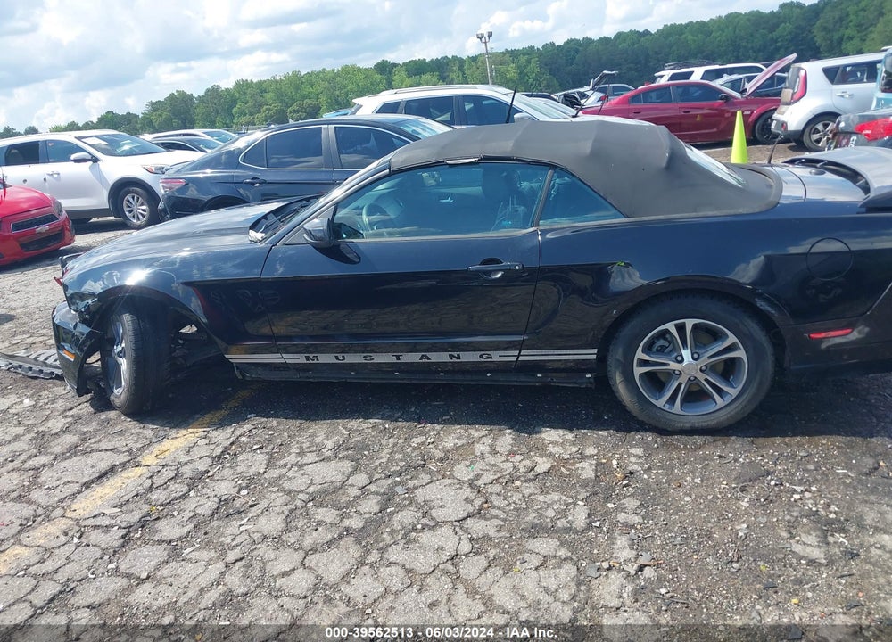 2014 FORD MUSTANG V6 PREMIUM VIN: 1ZVBP8EM2E5205597