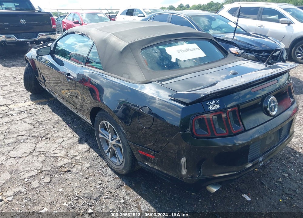 2014 FORD MUSTANG V6 PREMIUM VIN: 1ZVBP8EM2E5205597